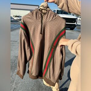 GUCCI MENS SWEATER 1/2 ZIP UP